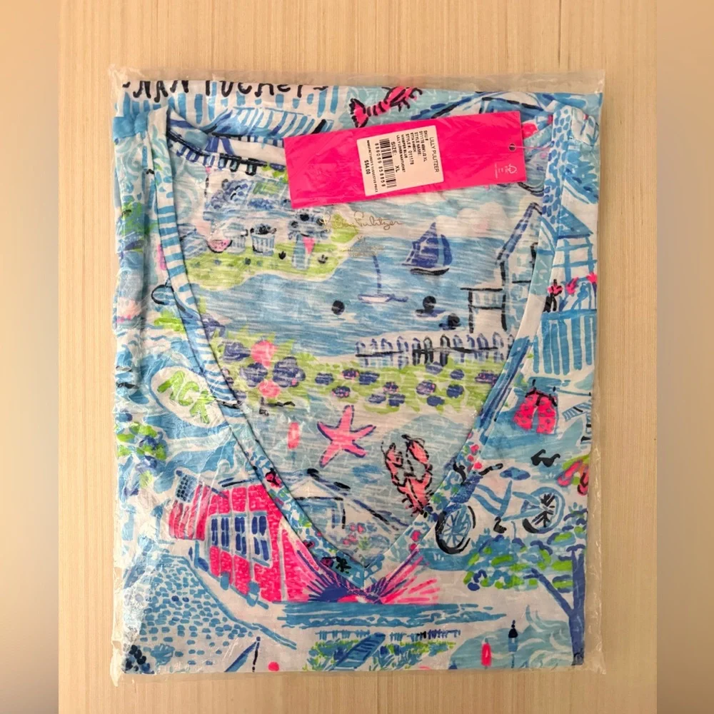 NWT LILLY PULITZER Etta V-Neck Top - Whisper Blue Lilly Loves Nantucket Size XL - Picture 2 of 3